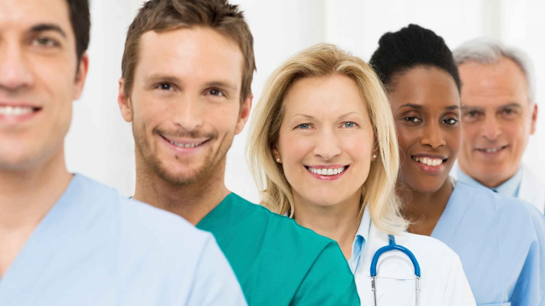 Read more about the article How to get a UAE MOH license?